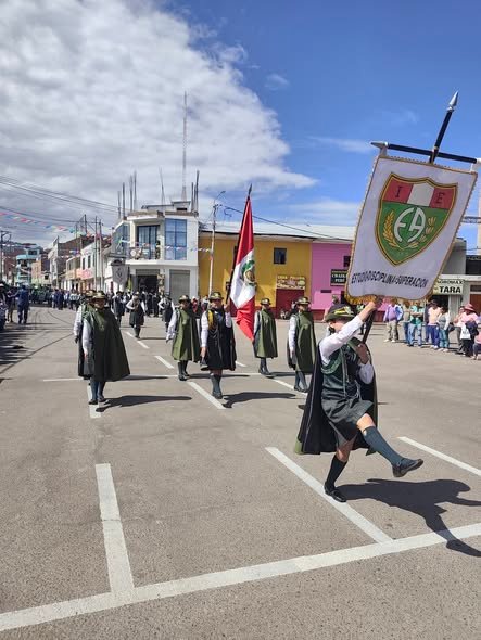 CONCURSO DE ESCOLTAS DESATÓ OVACIONES Y ORGULLO PATRIO